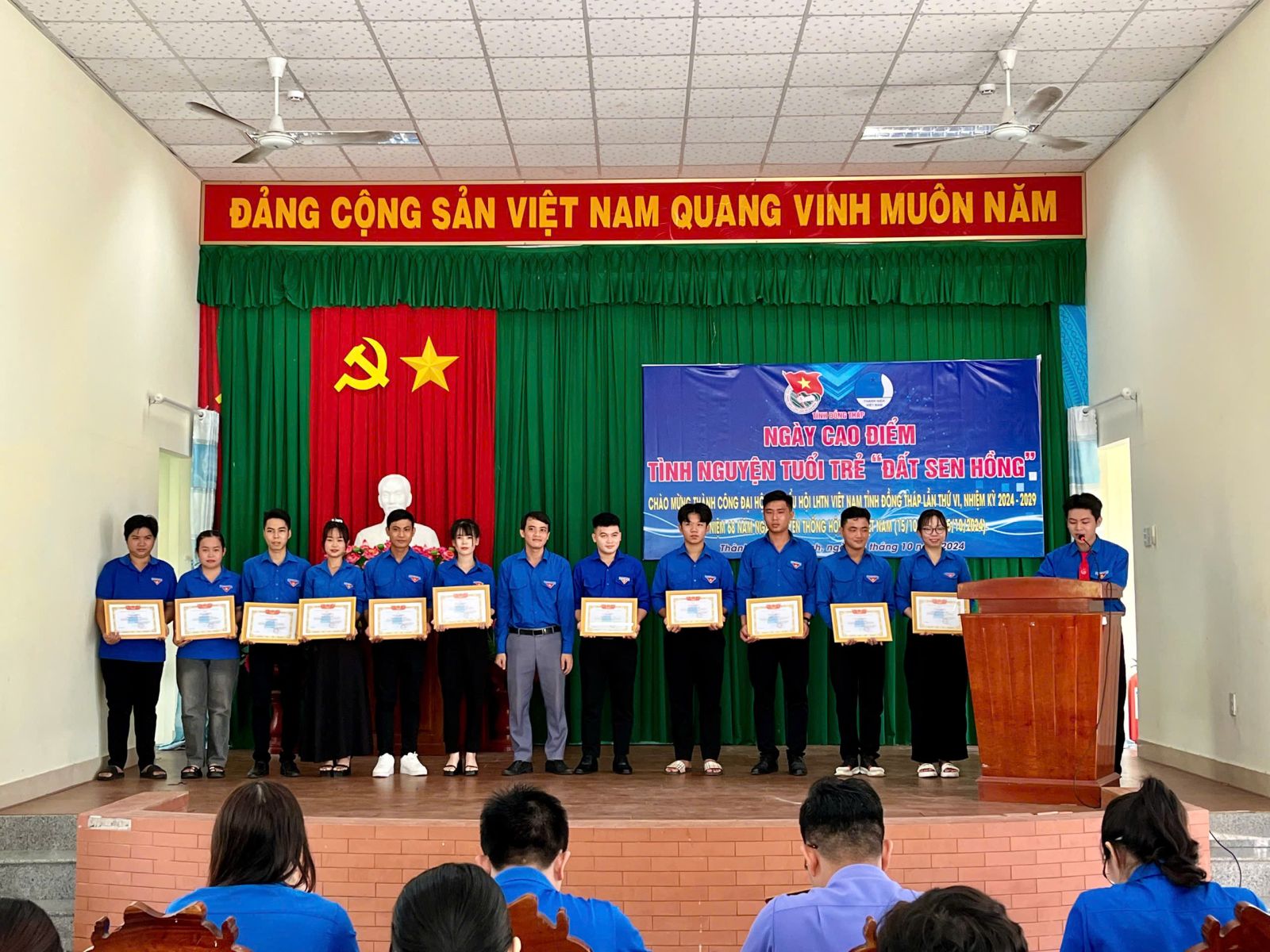 Thành phố Cao Lãnh: Sôi nổi các hoạt động hưởng ứng Ngày cao điểm tình nguyện tuổi trẻ “Đất Sen hồng” năm 2024